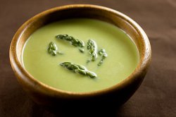 Крем-суп из спаржи. Супы – польза для здоровья и похудения.