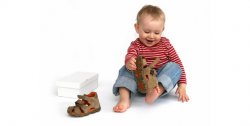 Здоровая обувь для малыша